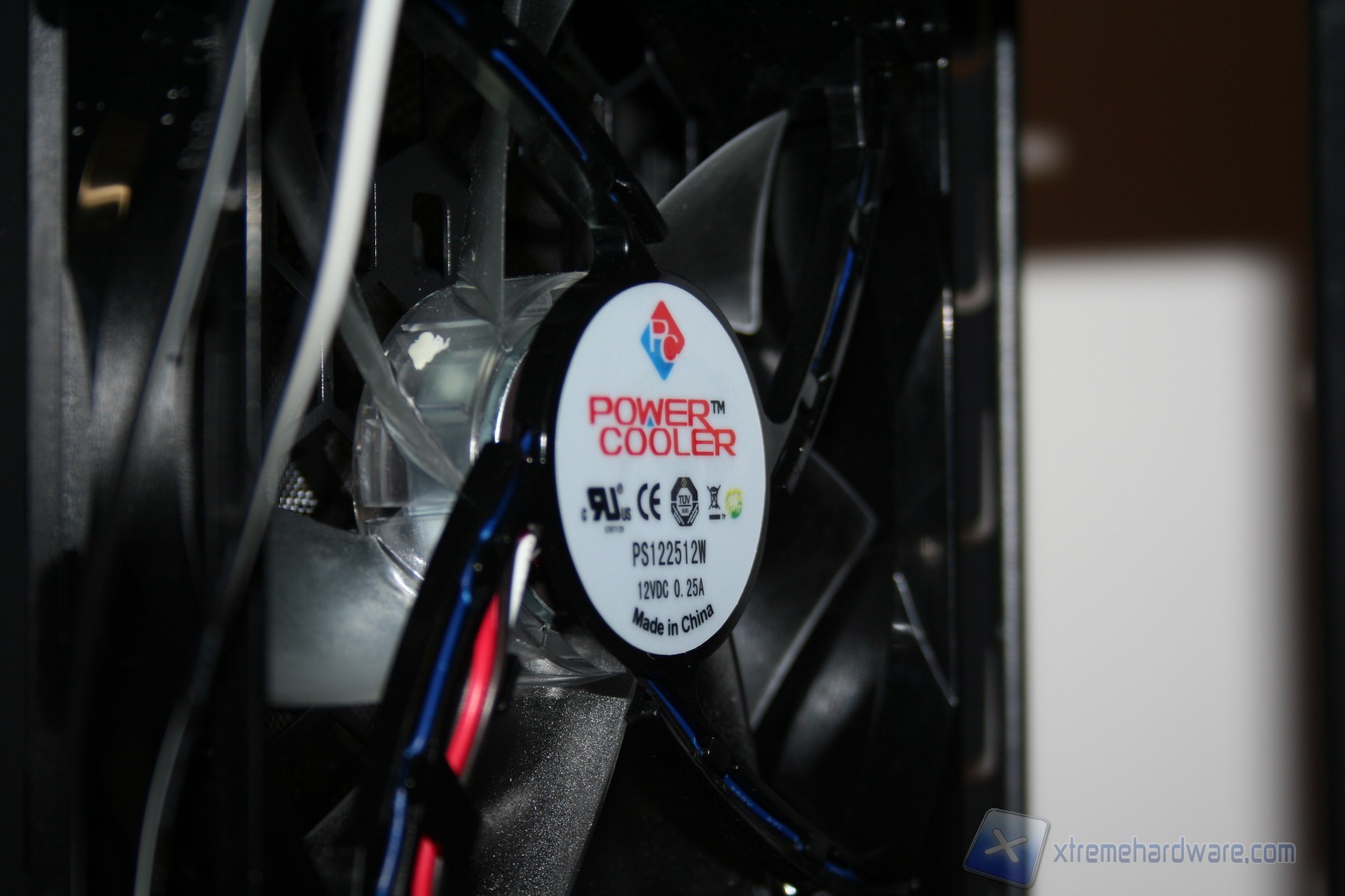 00027ENERMAX FULMO BASIC XTREMEHARDWARE.COM